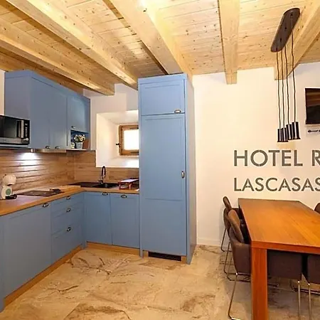 Lascasas& Arte Otel Medinaceli